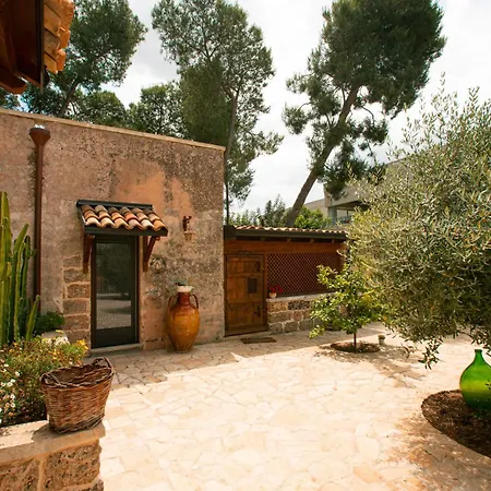 Villa Dei Cento Pini *