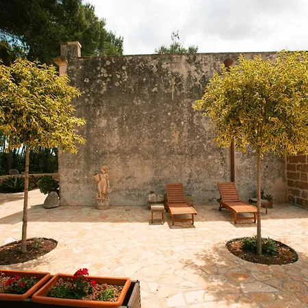 Villa Dei Cento Pini *